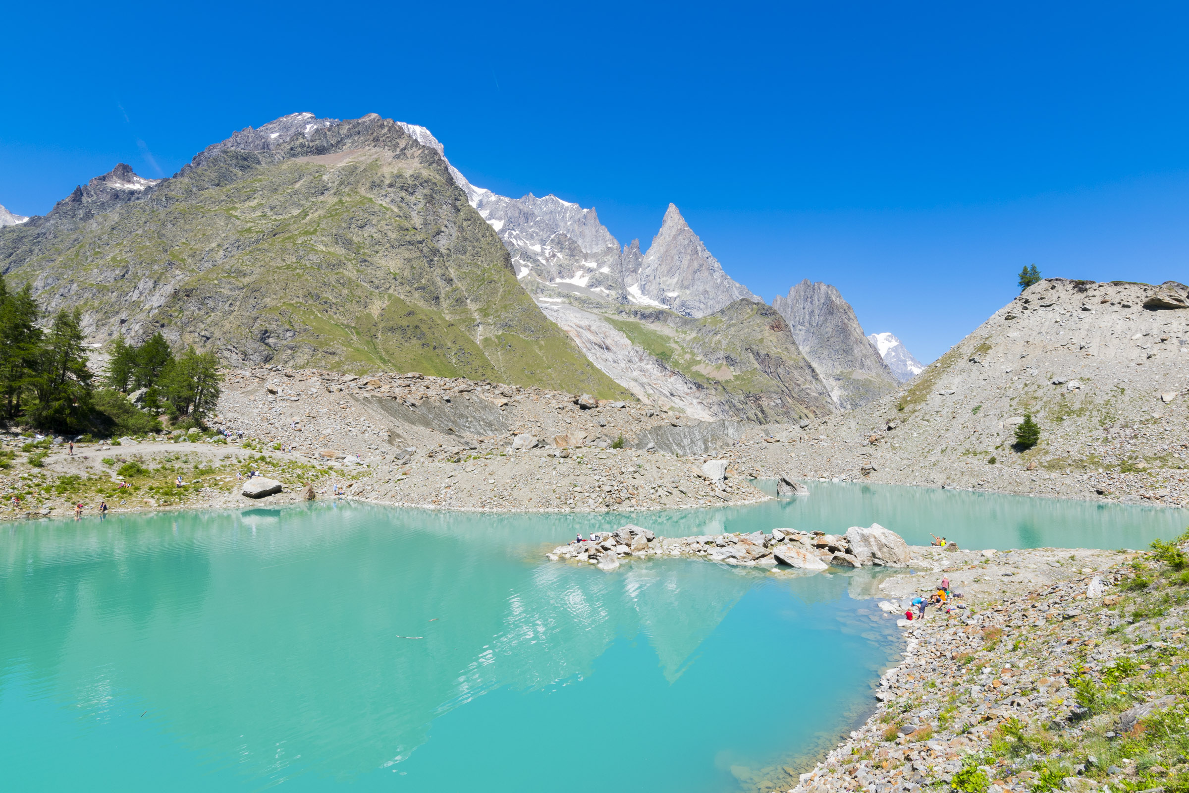 Lago Combal E Miage High Mountains