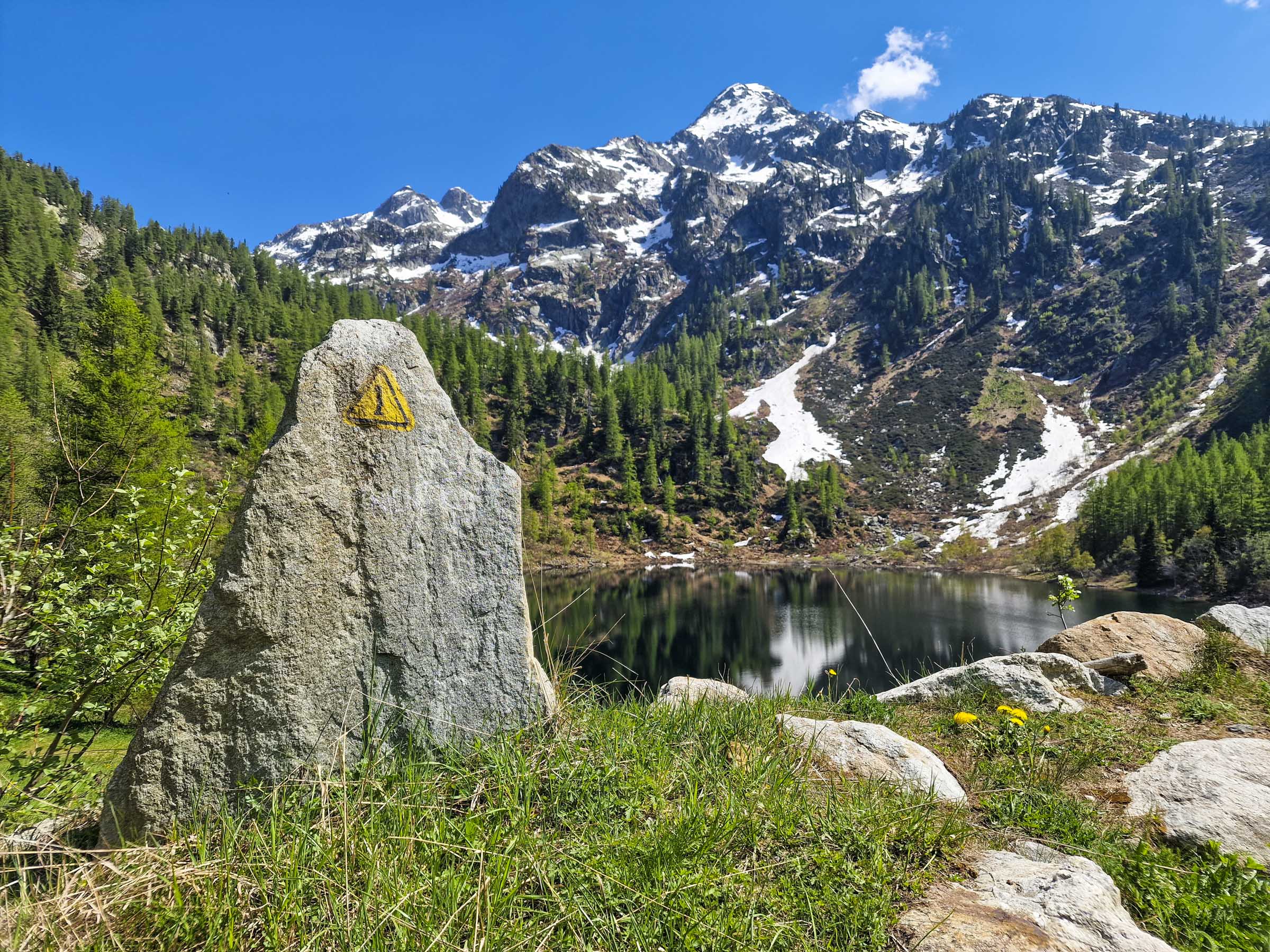 Lago Vargno Pillaz Valle d'Aosta