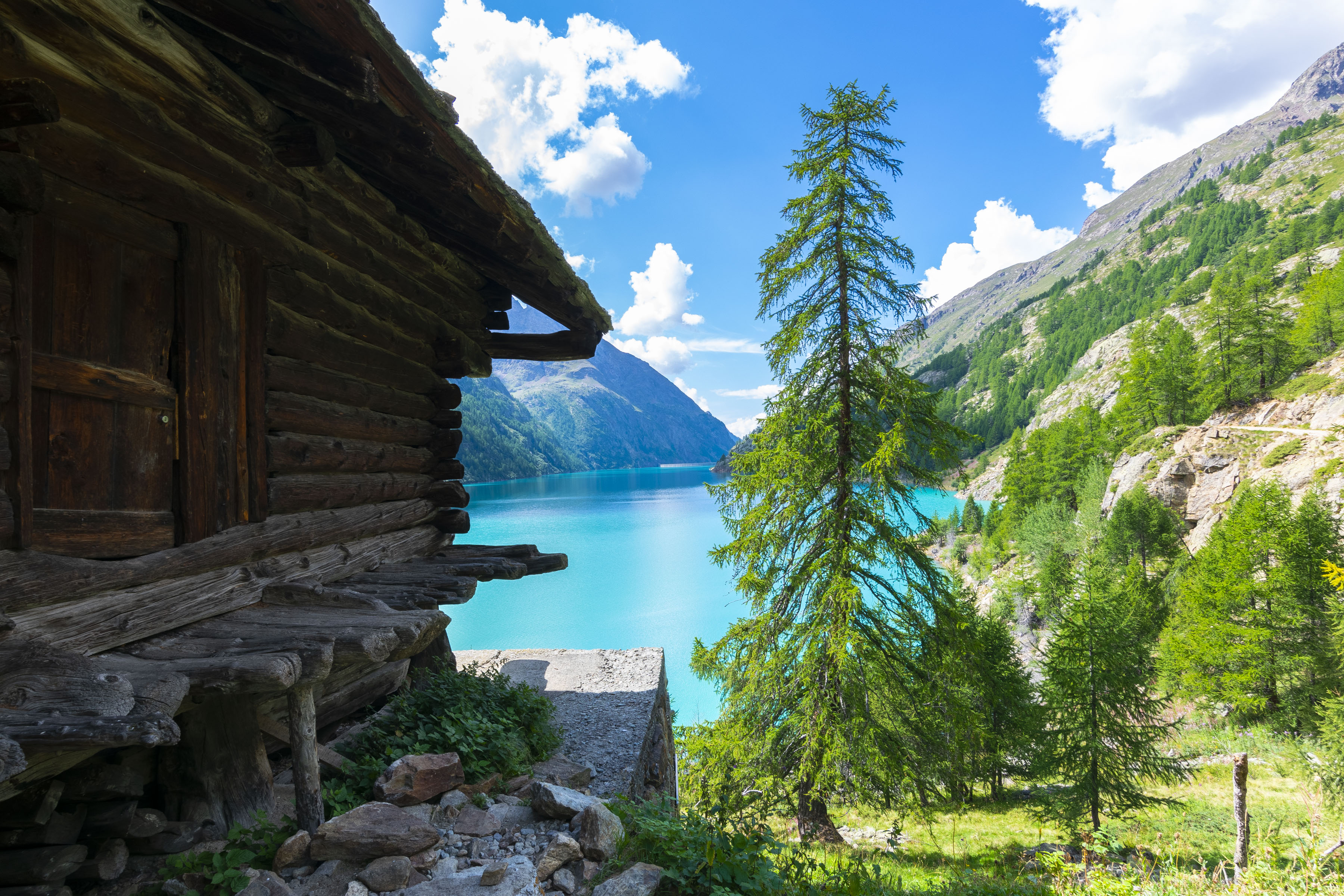 rascard, lago di Place Moulin, Valle d'Aosta